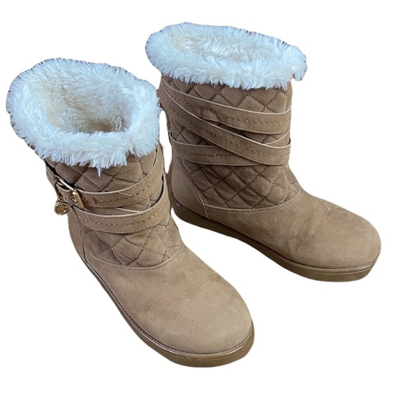 G by Guess Babez Ugg Style Boots 8.5 - Picture 2 of 13